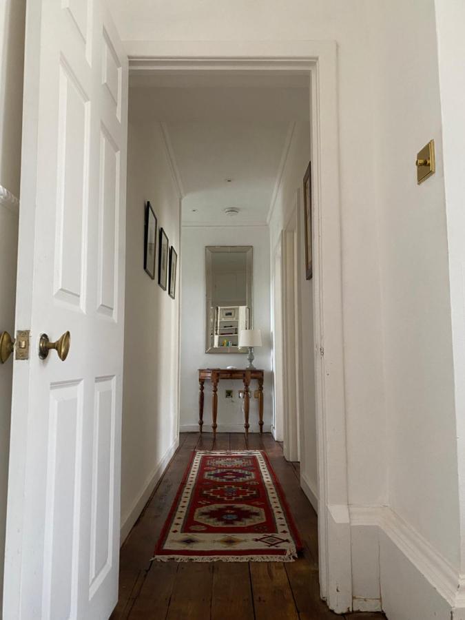 Stunning Georgian Central Bath Home エクステリア 写真